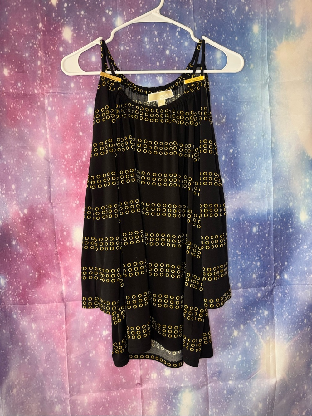Michael Michael kors cold shoulder shirt 🛍